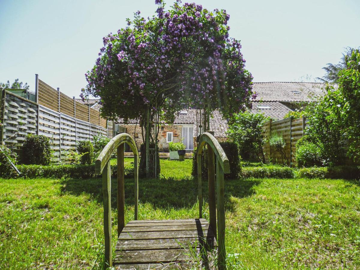 La Laujere Ivie - Gite & Piscine Privative Saint-Hilaire-du-Bois  Екстер'єр фото